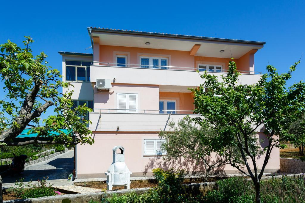 Apartment Nevenka Krk Town Dış mekan fotoğraf
