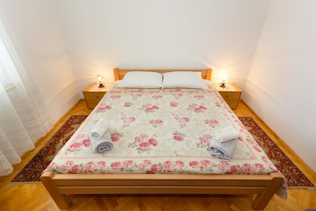 Apartment Nevenka Krk Town Dış mekan fotoğraf